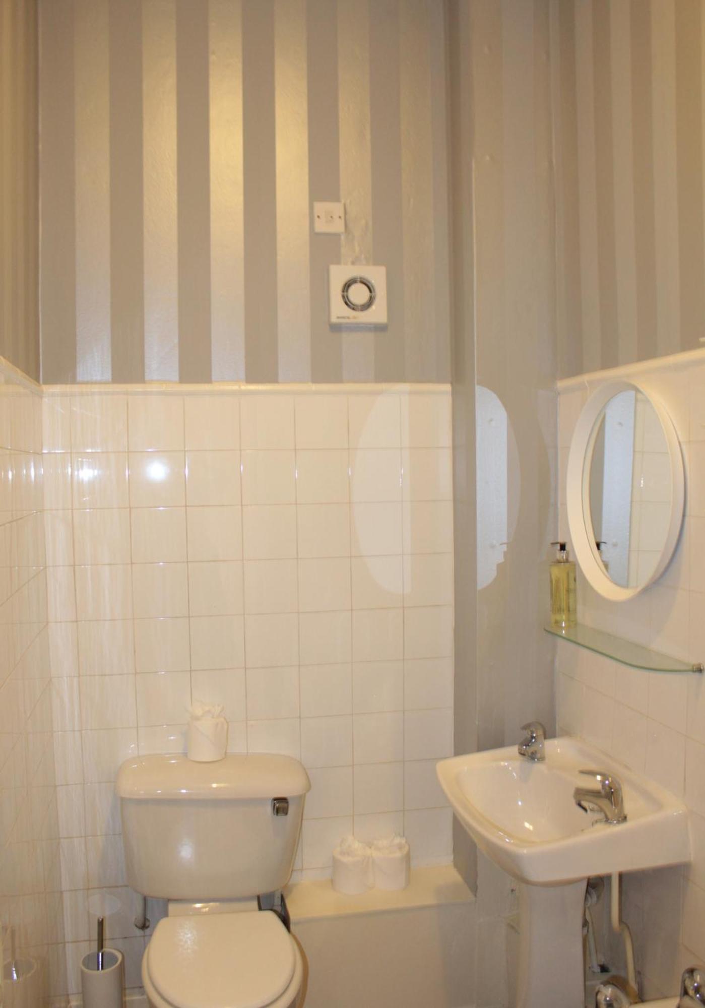 Tron Square - 419 Apartment Edinburgh Ngoại thất bức ảnh